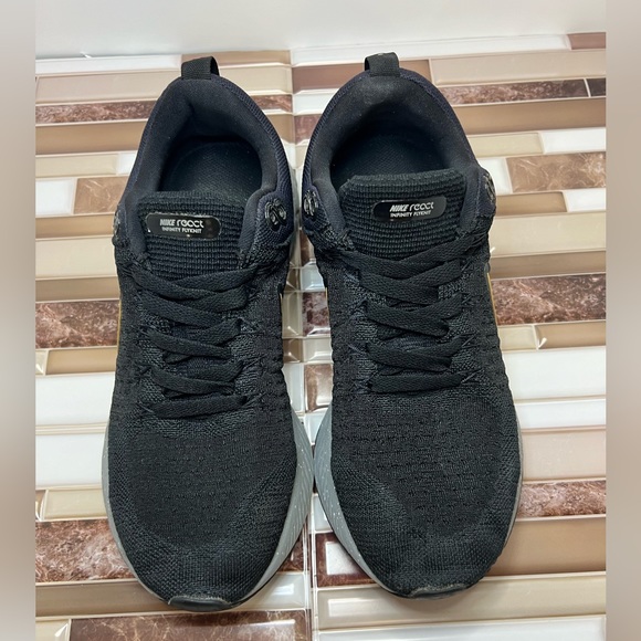 Nike React Infinity Run Flyknit 2(MEN) size 9 - Picture 10 of 16